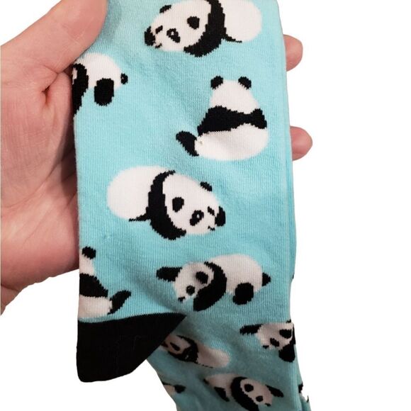 3 for $25 World Wildlife Fund Panda Socks - Picture 3 of 5